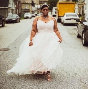 Beautiful wedding/occasion dress